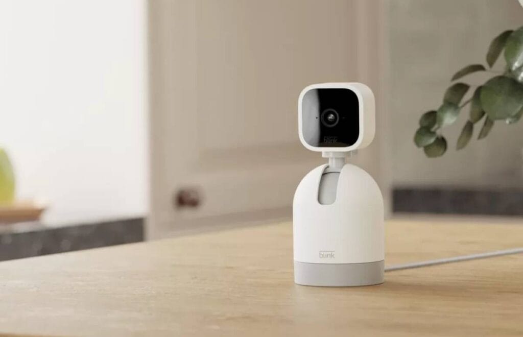 Come condividere l’accesso alle videocamere Blink con altri utenti?