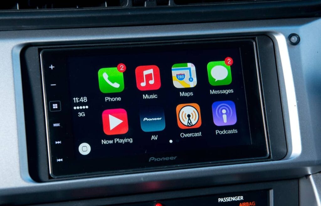 Autoradio non si accende: guida alla risoluzione